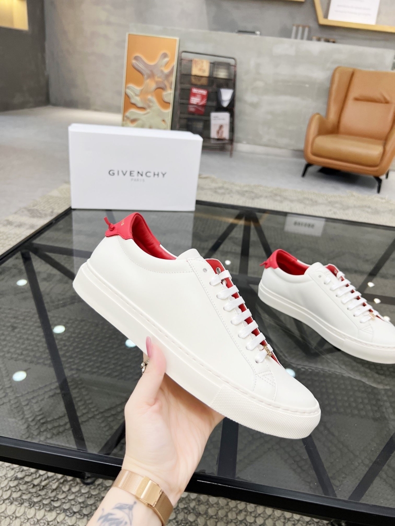 Givenchy Sneakers